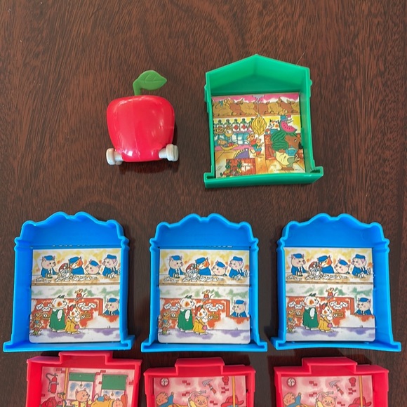 1994 Richard Scarry Busy World play set - Picture 6 of 7
